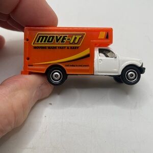 Matchbox Moving Van Move It Truck White Orange Die Cast